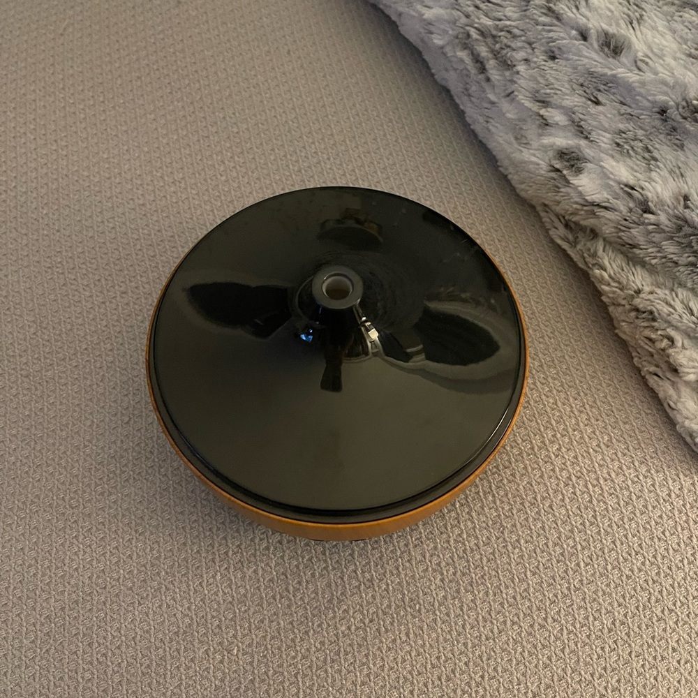 Diffuser - Picture 2 of 3